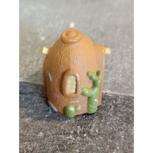 Yowle brown mini hot house Cactus toy figure - Picture 2 of 4